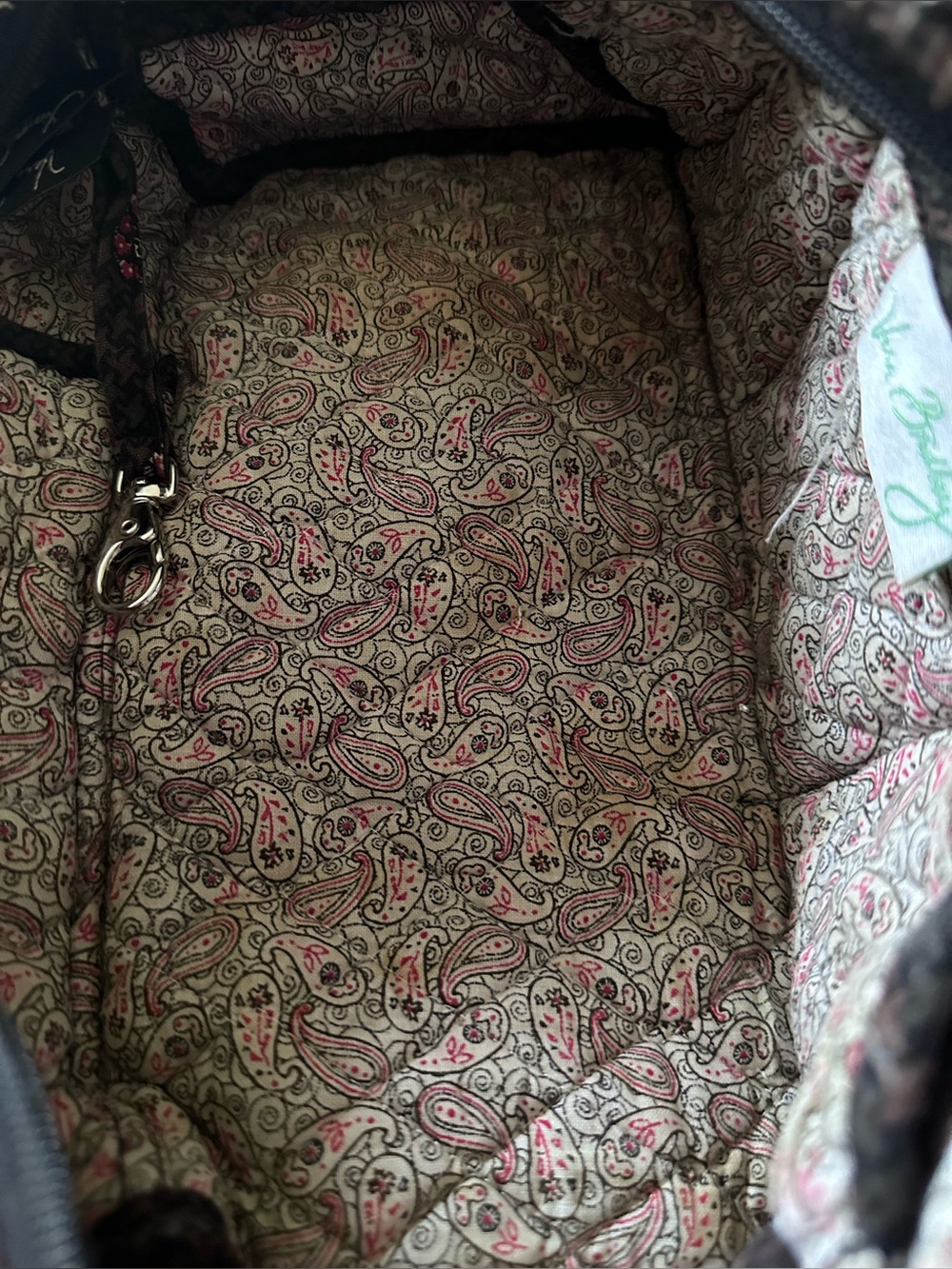 Vera Bradley Bag with inside stains handles are fair - Picture 7 of 8
